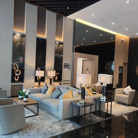 Great View 1 Bedroom Condo In Makati Near Trident Tower Manila Eksteriør bilde