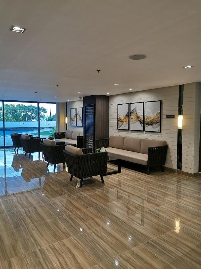Great View 1 Bedroom Condo In Makati Near Trident Tower Manila Eksteriør bilde